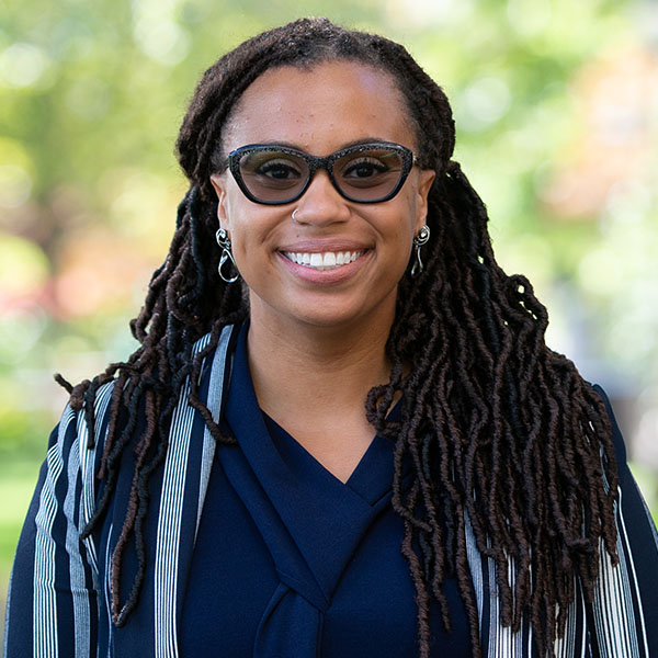 Profile image of Muhlenberg College admissions counselor, Taylor Johnson ‘10.