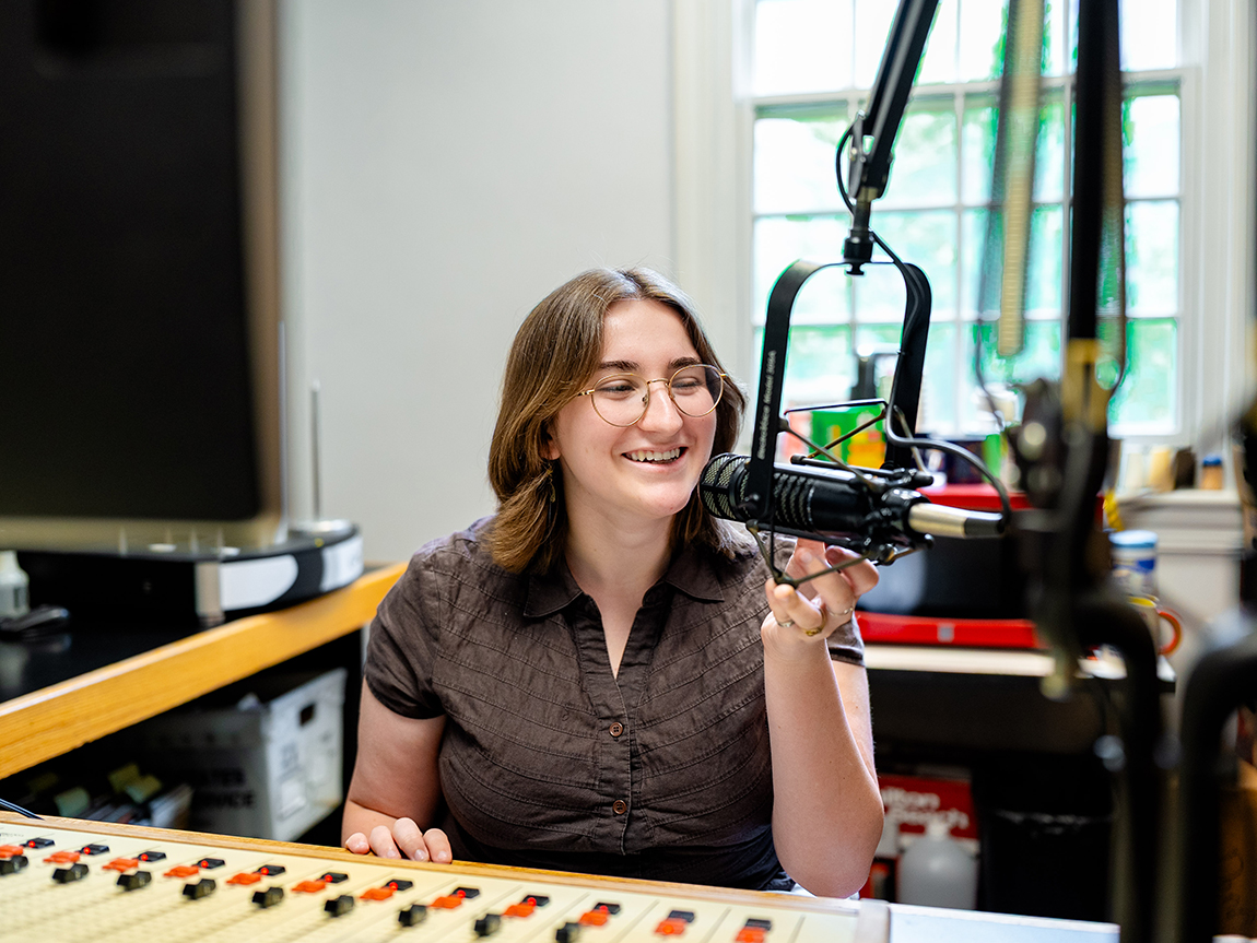Summer Research: Amy Swartz ’26 Examines Readers’ Assumptions About the Race of Fictional Characters