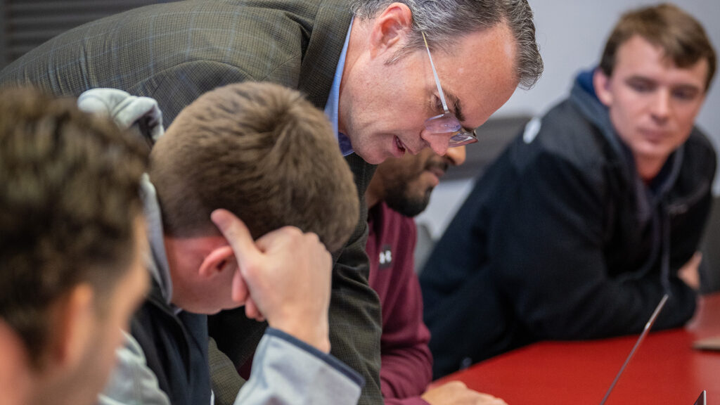 professor helps accounting student