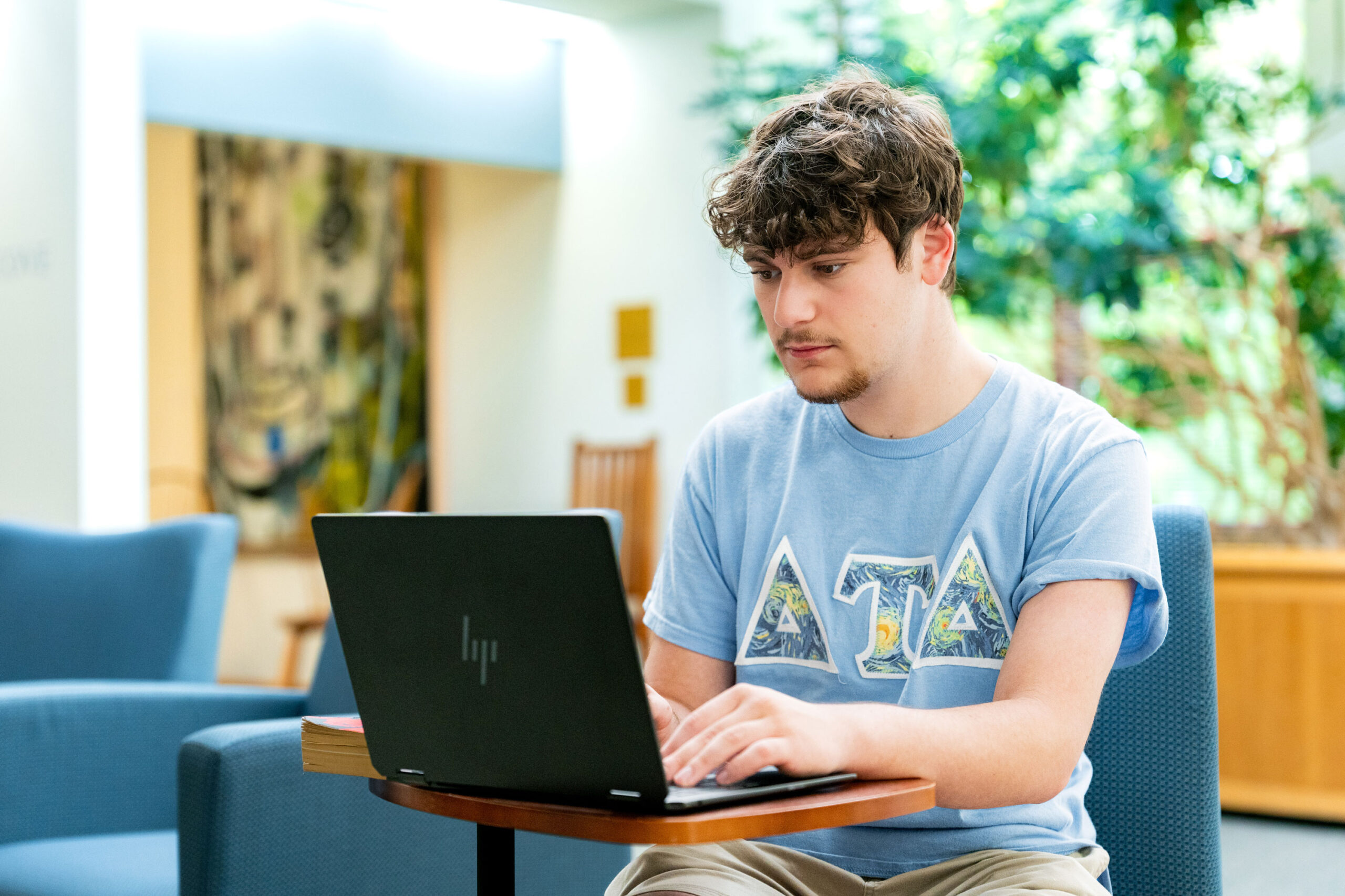 Ethan Ross ’29 Researches Psychological Dramas From Four Countries