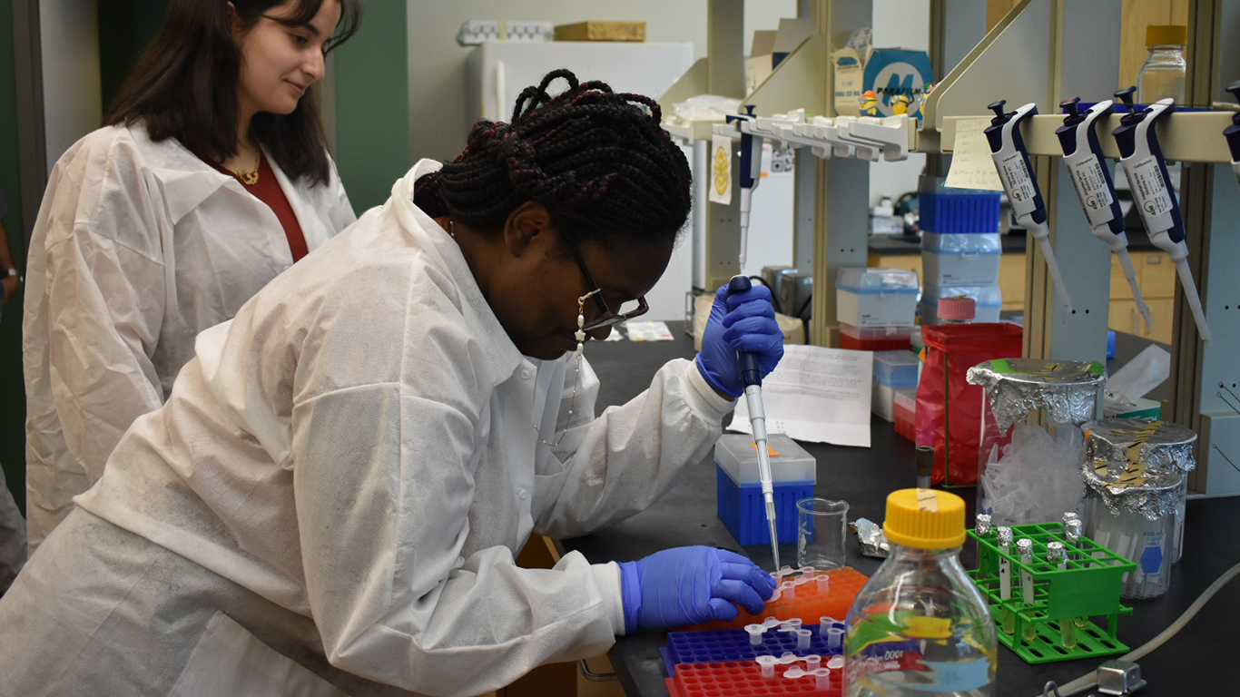 Muhlenberg College Outcomes: Achieve Your Peak Potential | Muhlenberg College