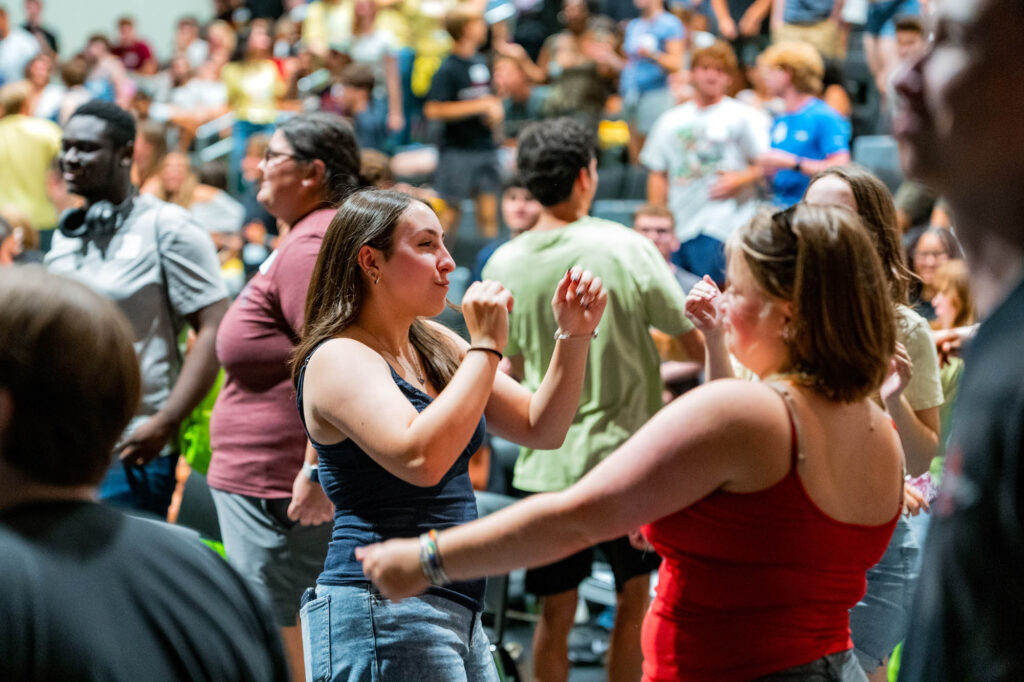 New Muhlenberg College students dance during orientation