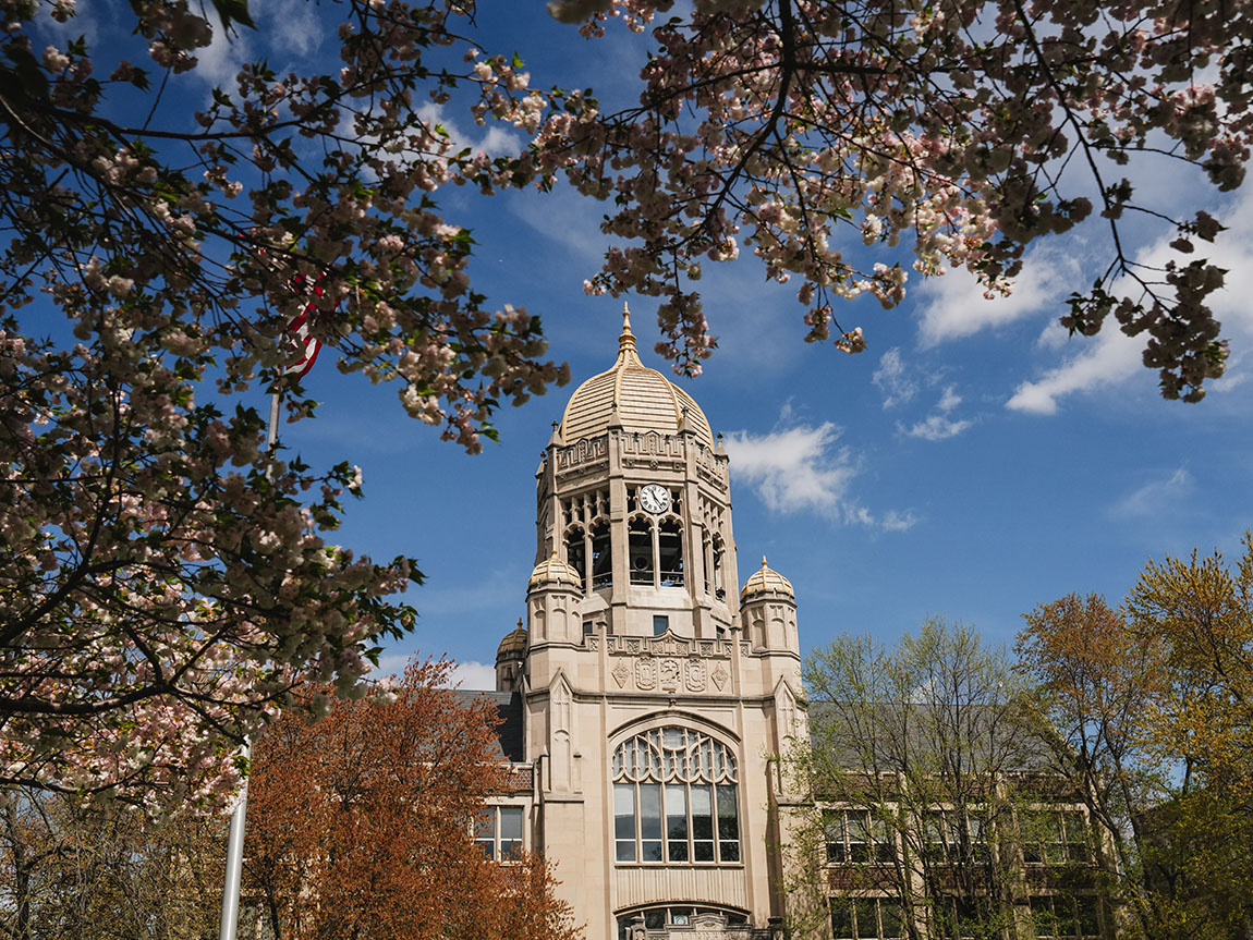 Muhlenberg Statue in Fall