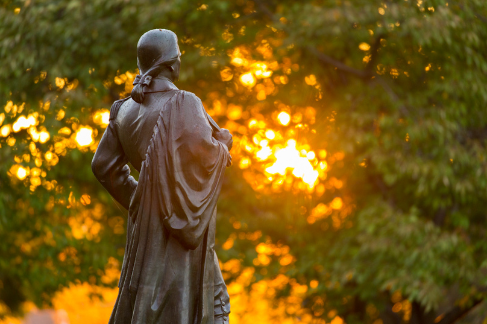Muhlenberg Statue in Fall
